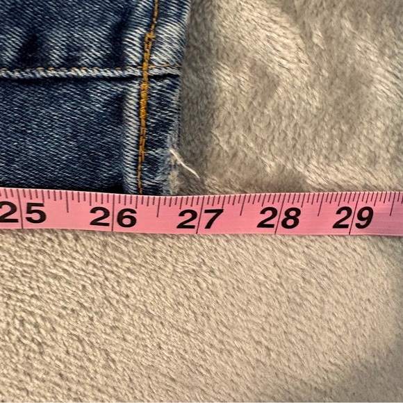 J. Crew Classic Vintage Straight Leg Jeans Wmn’s Sz 28 - Picture 4 of 9